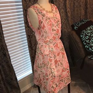 Ann Taylor Loft beautiful feminine dress!!